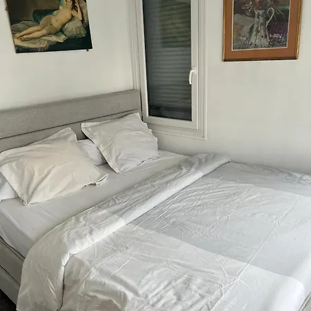 Familial à De 81 M², Proche Commodités