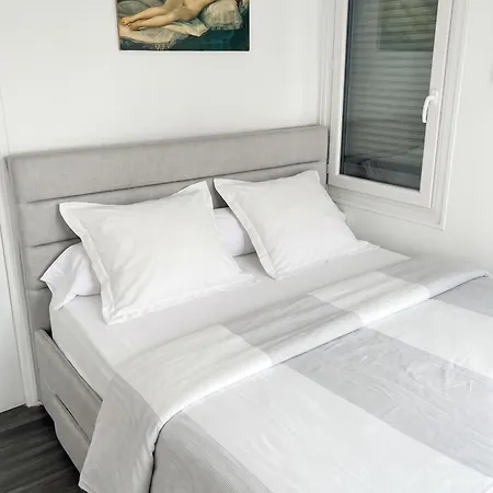 Apartment Familial A De 81 M², Proche Commodites