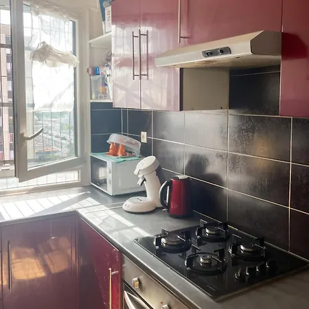 Familial A De 81 M², Proche Commodites *